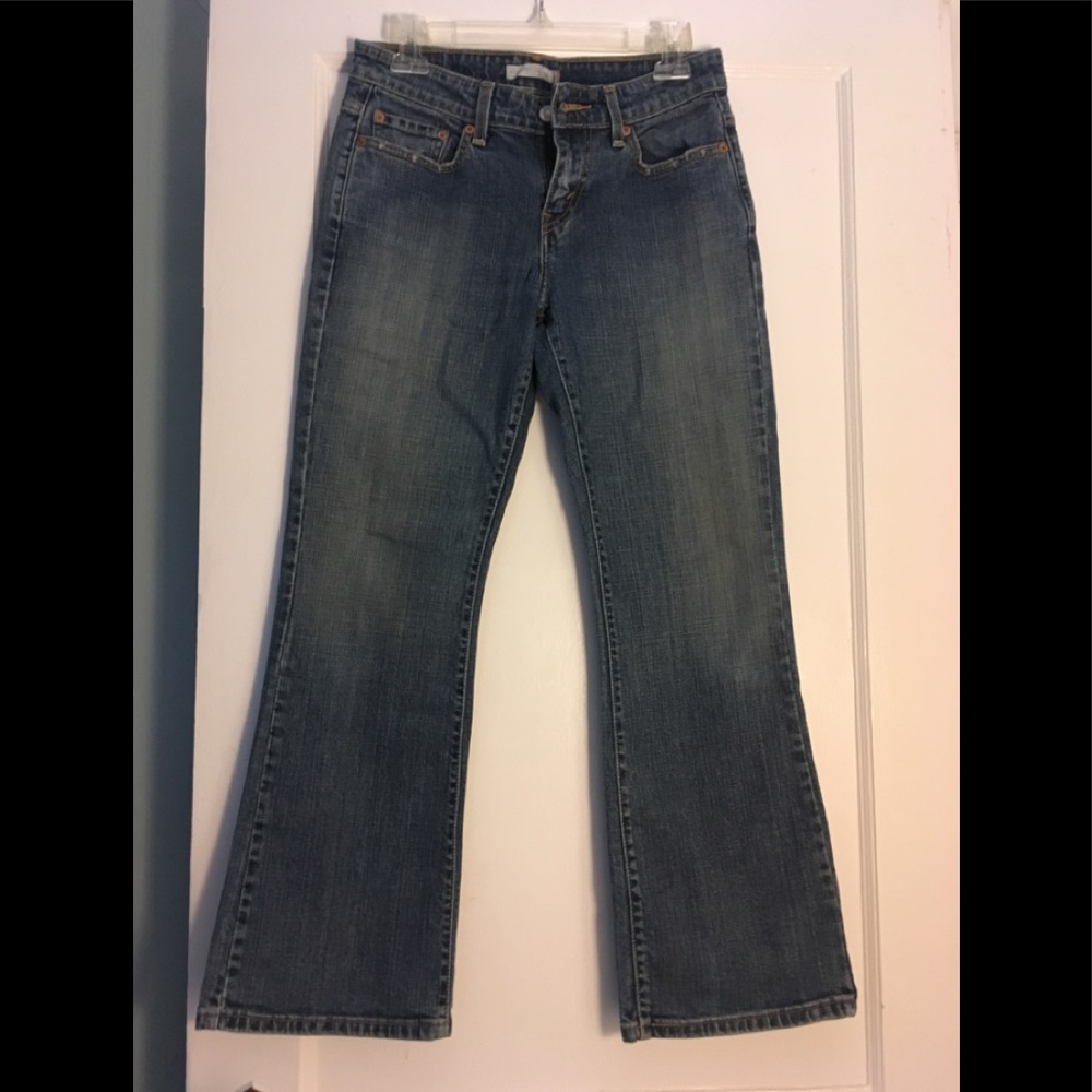 Levi’s - Picture 2 of 5